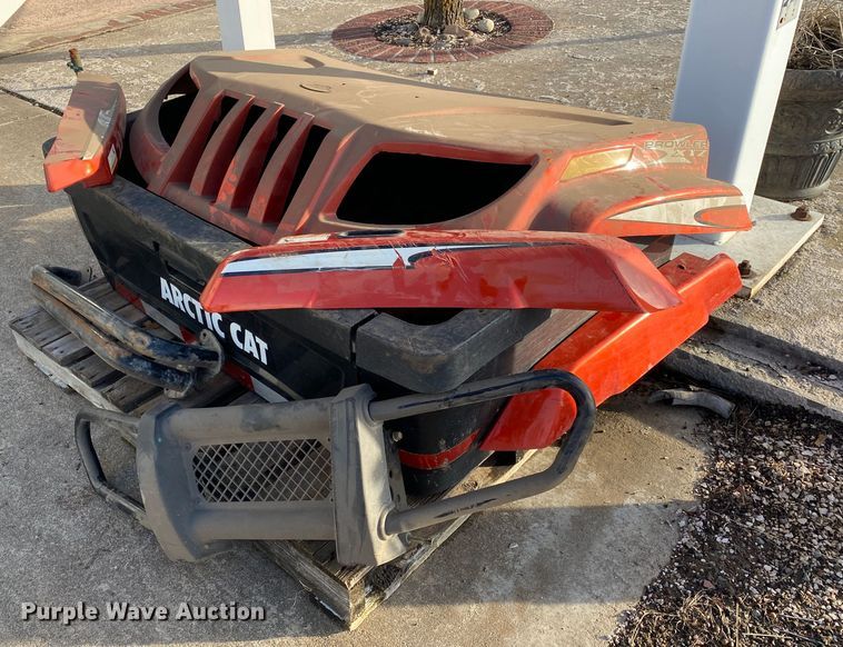 image for item DN8151 2012 Arctic Cat  utility vehicle