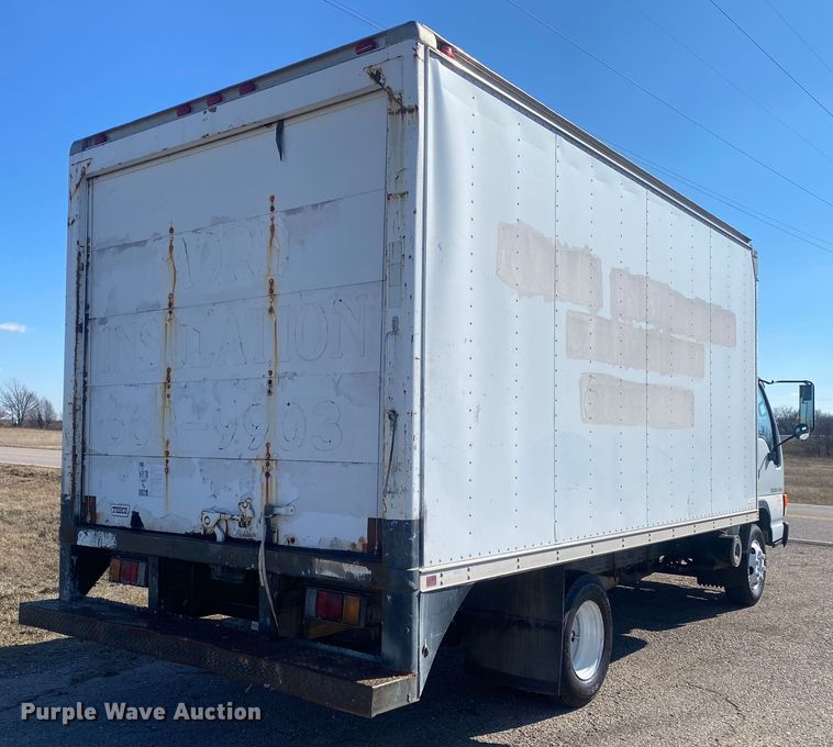 image for item DN8154 2005 Isuzu JW3S  box truck