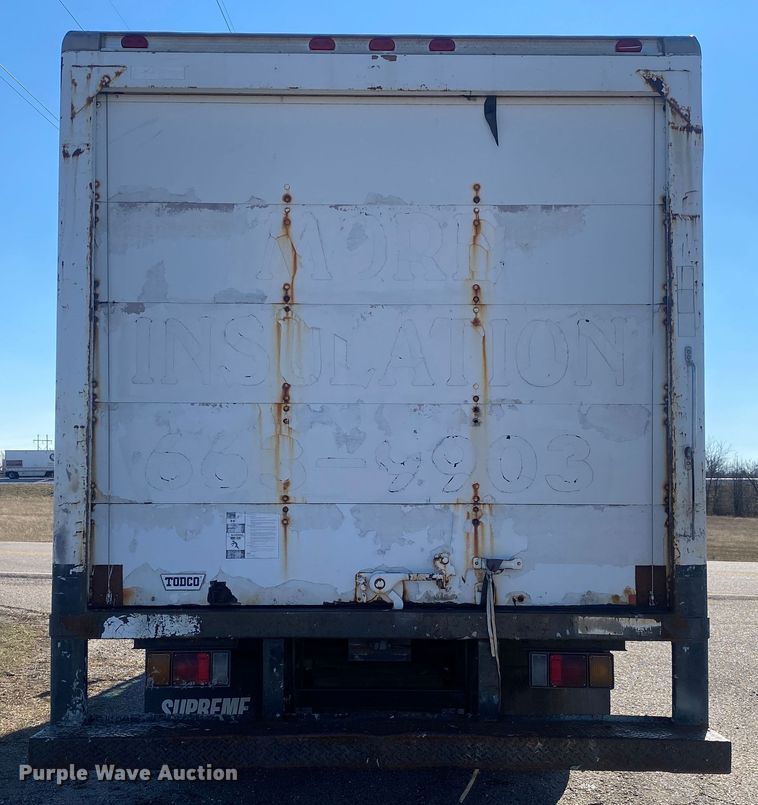 image for item DN8154 2005 Isuzu JW3S  box truck