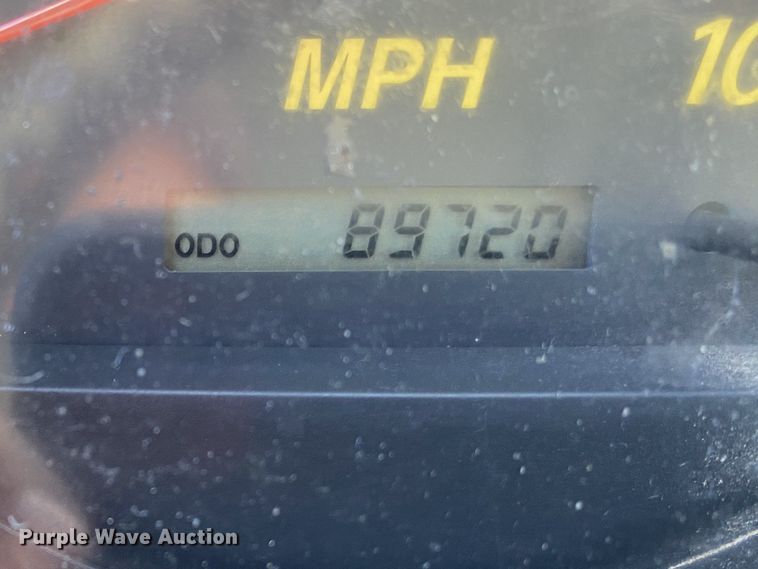 image for item DN8154 2005 Isuzu JW3S  box truck