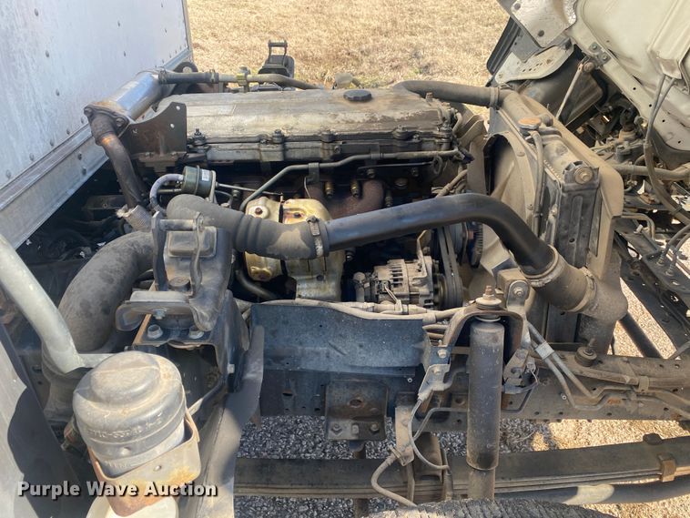 image for item DN8154 2005 Isuzu JW3S  box truck