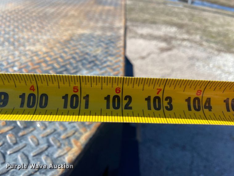 image for item DN8155 2014 Dodge Ram 2500HD  Crew Cab flatbed pickup truck