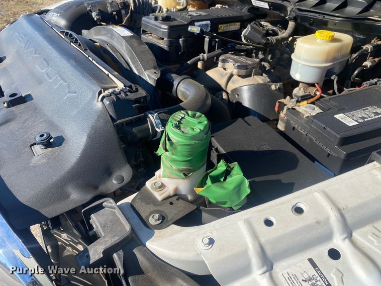 image for item DN8155 2014 Dodge Ram 2500HD  Crew Cab flatbed pickup truck