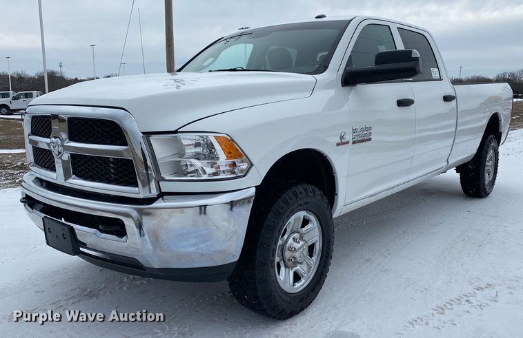 image for item DN8160 2014 Dodge Ram 2500HD  Crew Cab pickup truck