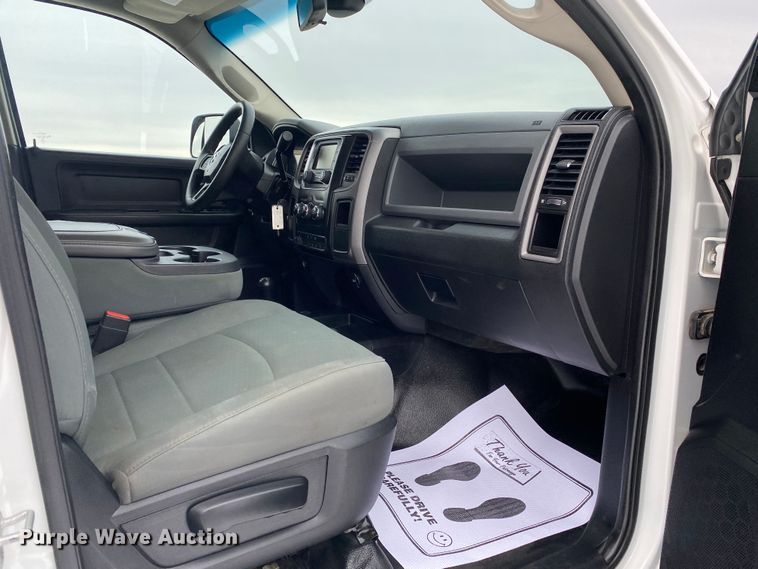 image for item DN8160 2014 Dodge Ram 2500HD  Crew Cab pickup truck