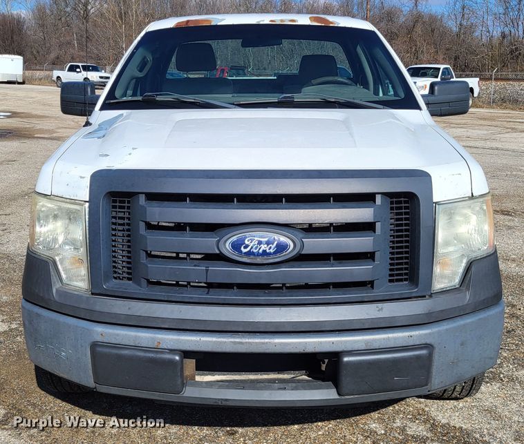 image for item DO3543 2010 Ford F150 XL  pickup truck