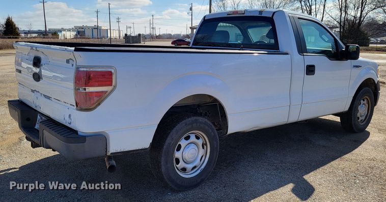 image for item DO3543 2010 Ford F150 XL  pickup truck