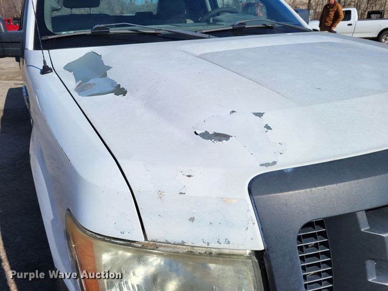 image for item DO3543 2010 Ford F150 XL  pickup truck