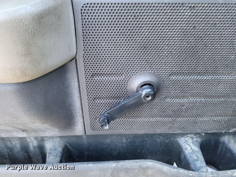 image for item DO3543 2010 Ford F150 XL  pickup truck