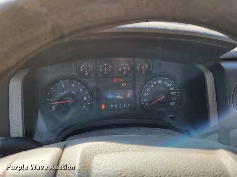 image for item DO3543 2010 Ford F150 XL  pickup truck