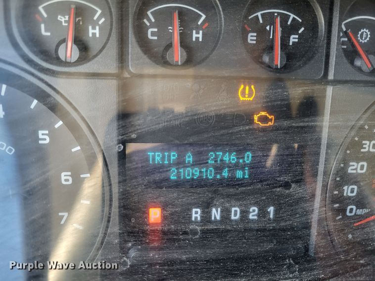 image for item DO3543 2010 Ford F150 XL  pickup truck