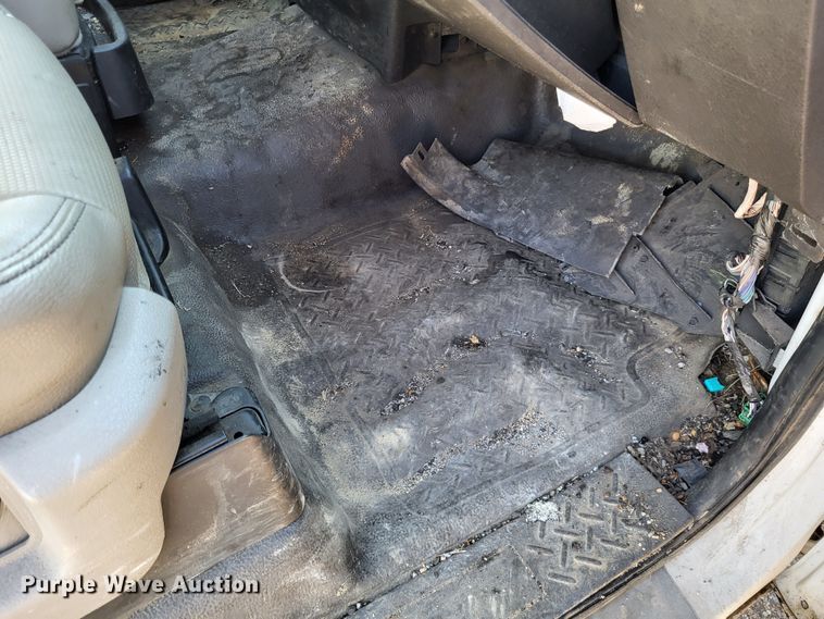 image for item DO3543 2010 Ford F150 XL  pickup truck