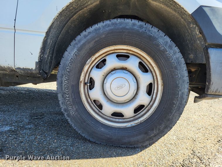 image for item DO3543 2010 Ford F150 XL  pickup truck