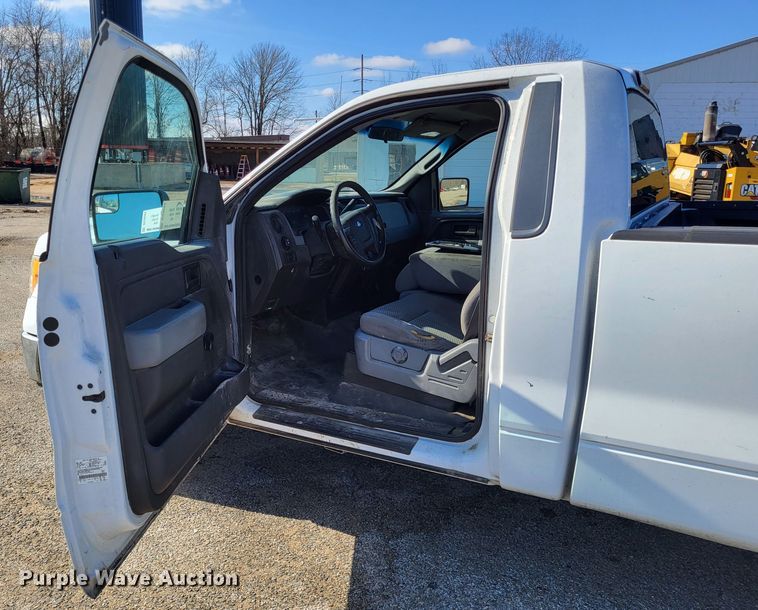 image for item DO3544 2012 Ford F150 XL  pickup truck