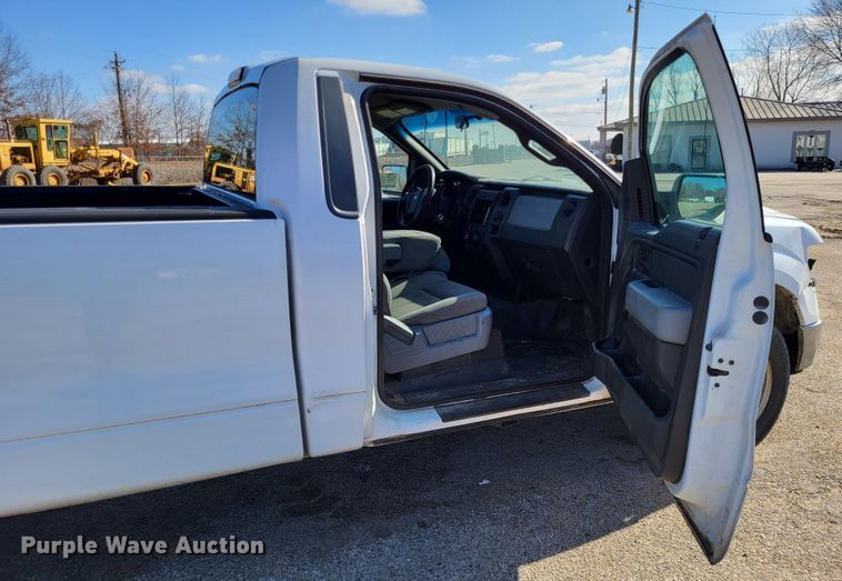 image for item DO3544 2012 Ford F150 XL  pickup truck