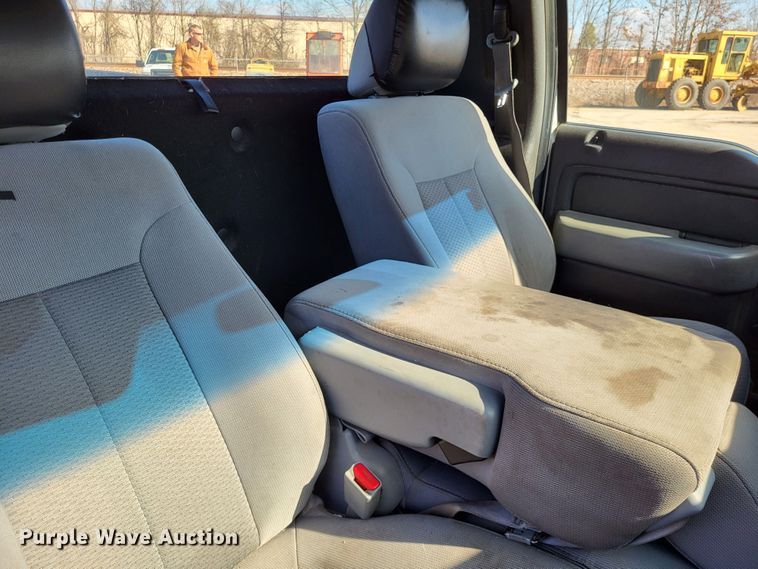 image for item DO3544 2012 Ford F150 XL  pickup truck