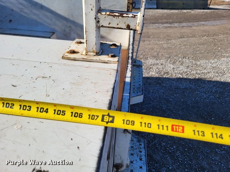 image for item DO3555 2015 Chevrolet Silverado 3500HD  Crew Cab utility bed pickup truck