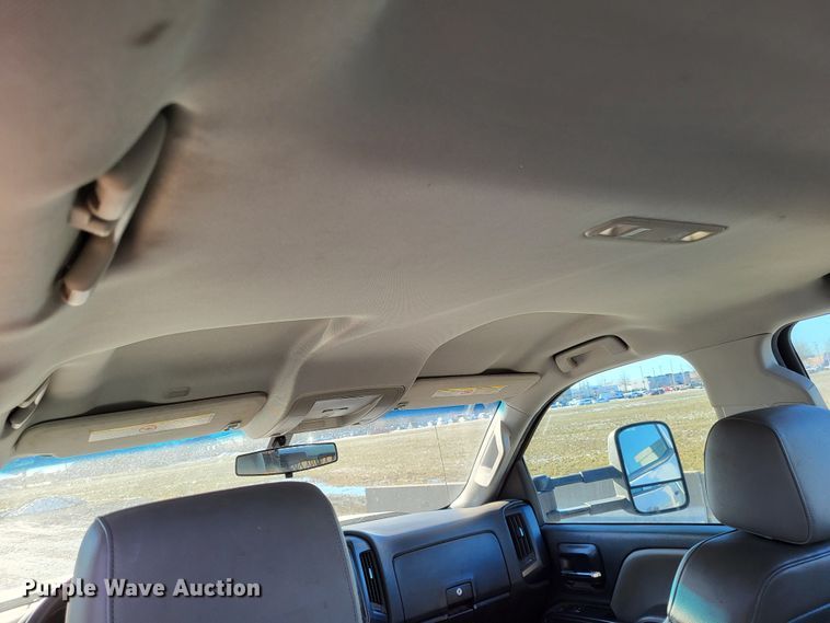 image for item DO3555 2015 Chevrolet Silverado 3500HD  Crew Cab utility bed pickup truck