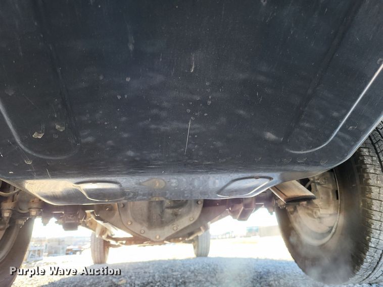 image for item DO3555 2015 Chevrolet Silverado 3500HD  Crew Cab utility bed pickup truck