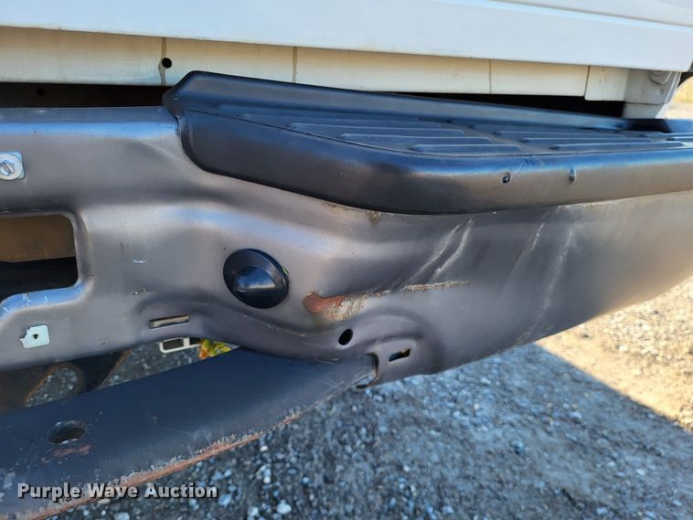 image for item DO3556 2007 Ford F250 Super Duty XL  pickup truck