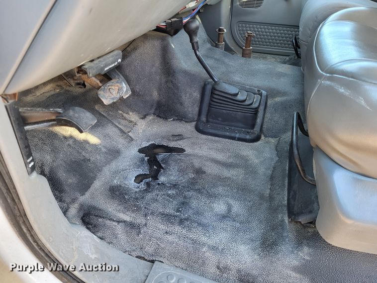 image for item DO3556 2007 Ford F250 Super Duty XL  pickup truck