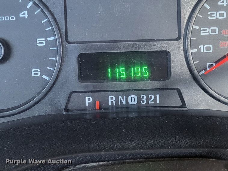 image for item DO3556 2007 Ford F250 Super Duty XL  pickup truck