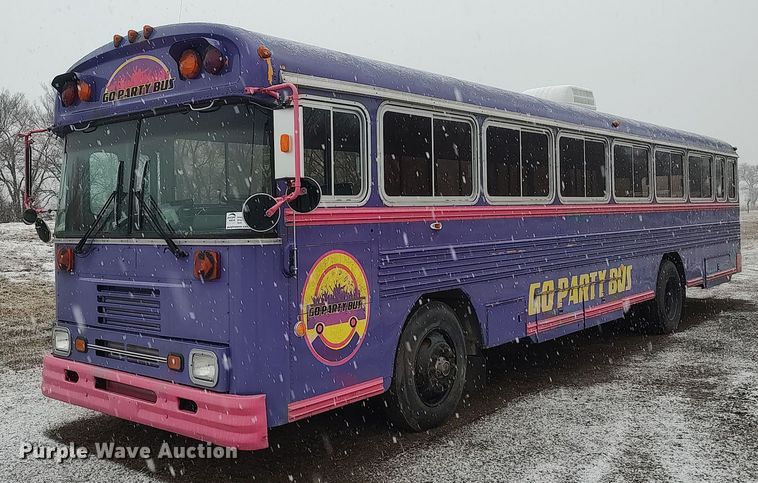 image for item DO3698 1990 Blue Bird TC2000  party bus