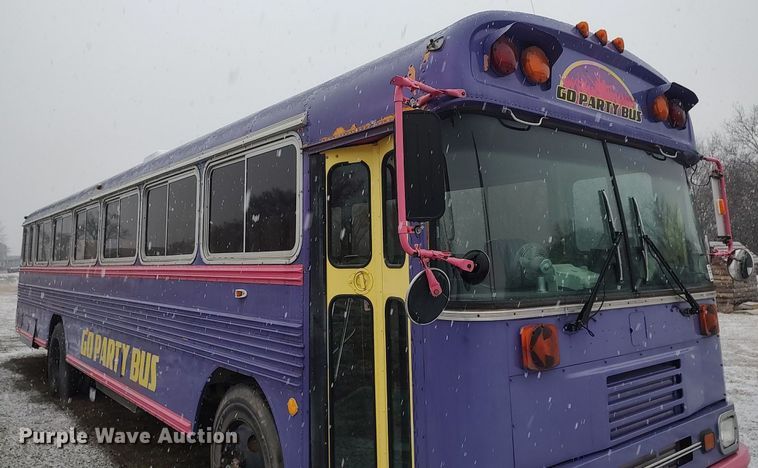 image for item DO3698 1990 Blue Bird TC2000  party bus