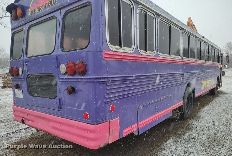 image for item DO3698 1990 Blue Bird TC2000  party bus