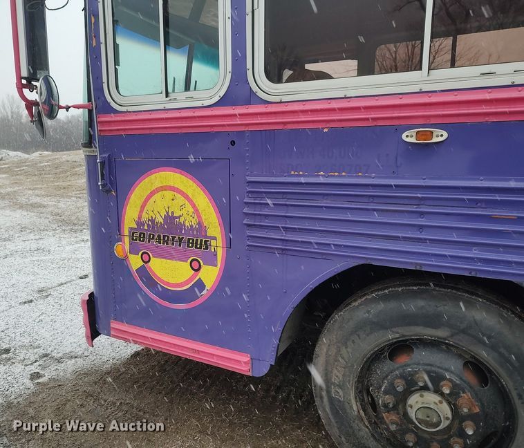 image for item DO3698 1990 Blue Bird TC2000  party bus