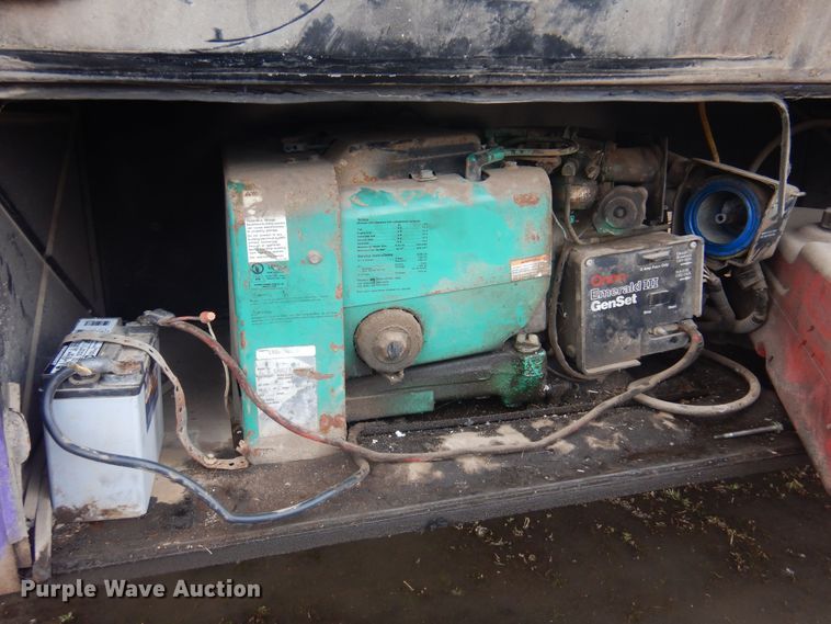 image for item DO3698 1990 Blue Bird TC2000  party bus