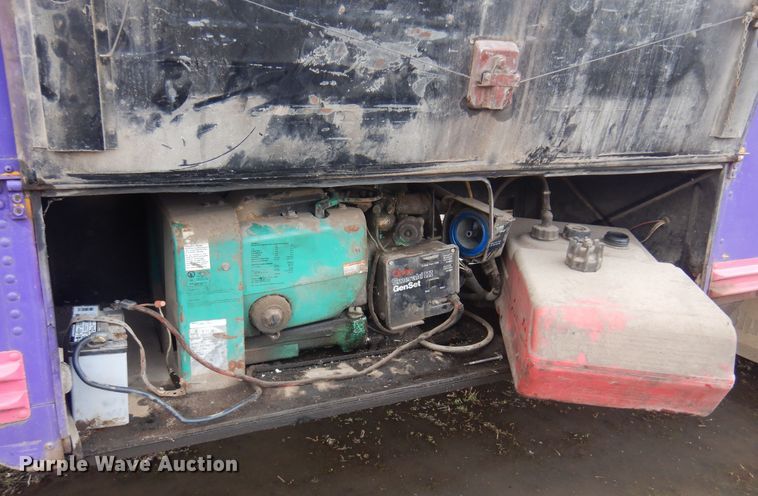 image for item DO3698 1990 Blue Bird TC2000  party bus