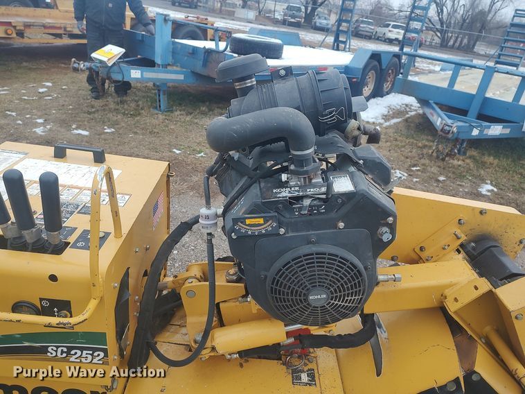 image for item DO3718 2011 Vermeer SC252  stump grinder