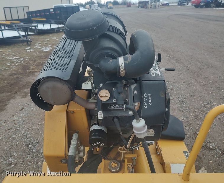 image for item DO3718 2011 Vermeer SC252  stump grinder