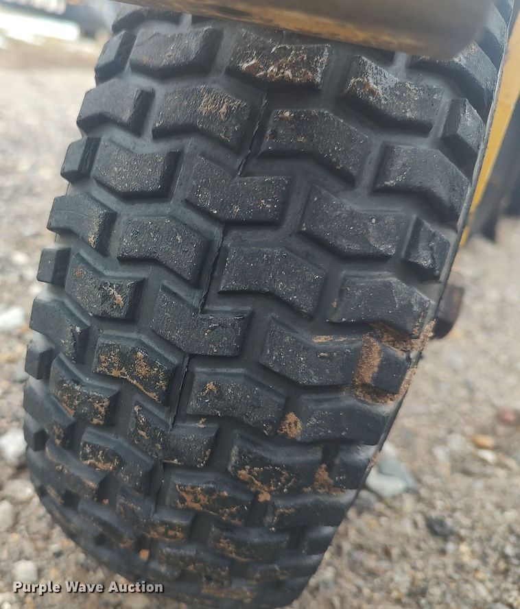 image for item DO3718 2011 Vermeer SC252  stump grinder