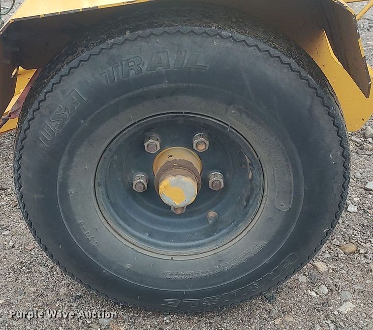 image for item DO3718 2011 Vermeer SC252  stump grinder