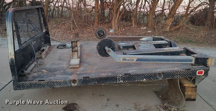 image for item DO3724 Knapheide  hydraulic bale bed