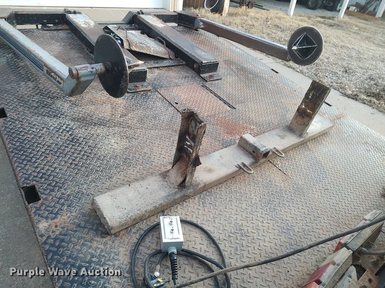 image for item DO3724 Knapheide  hydraulic bale bed