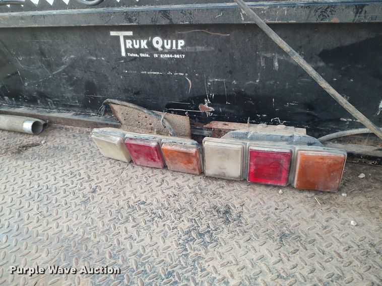 image for item DO3724 Knapheide  hydraulic bale bed