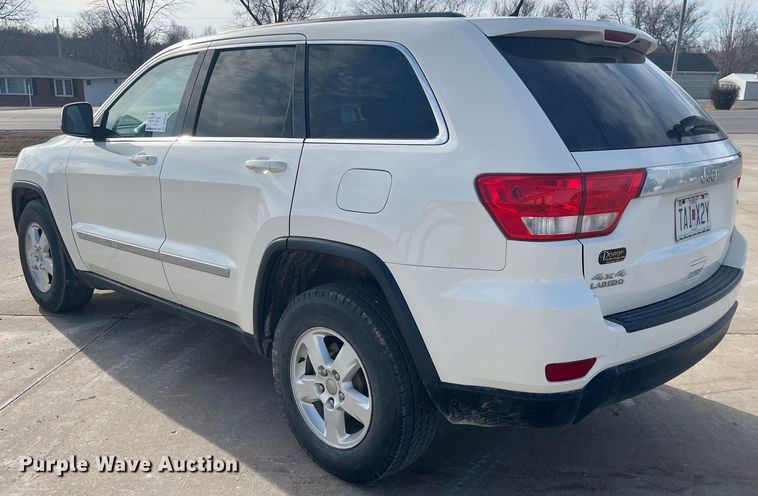image for item DP0464 2012 Jeep Grand Cherokee Laredo  SUV