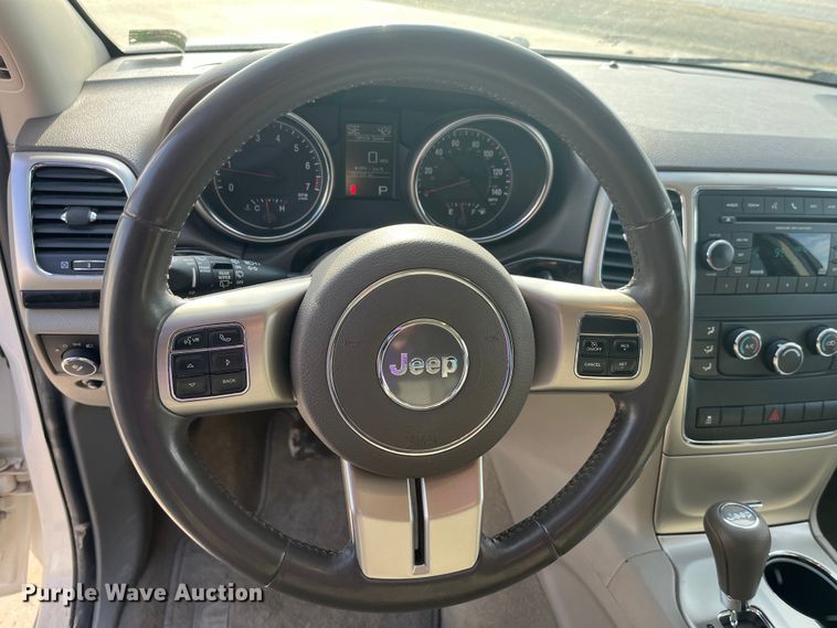 image for item DP0464 2012 Jeep Grand Cherokee Laredo  SUV