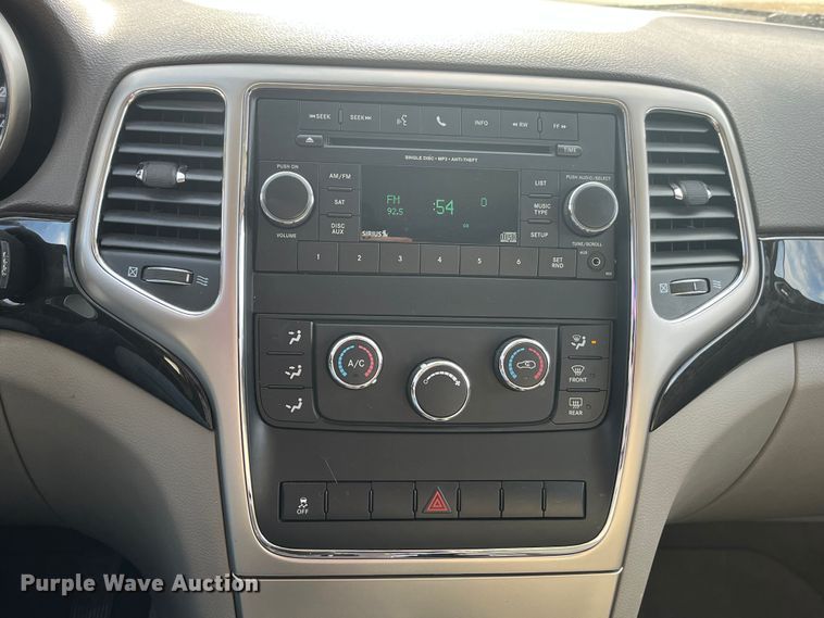 image for item DP0464 2012 Jeep Grand Cherokee Laredo  SUV