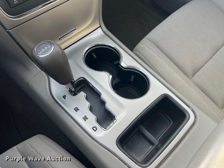 image for item DP0464 2012 Jeep Grand Cherokee Laredo  SUV