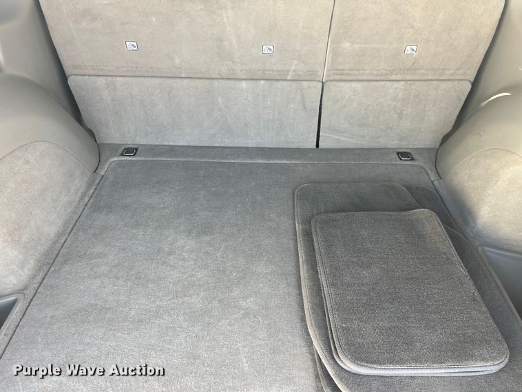 image for item DP0464 2012 Jeep Grand Cherokee Laredo  SUV