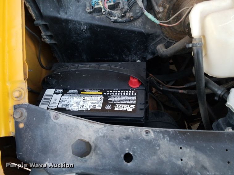 image for item DP3049 2000 Chevrolet Express 3500  school bus