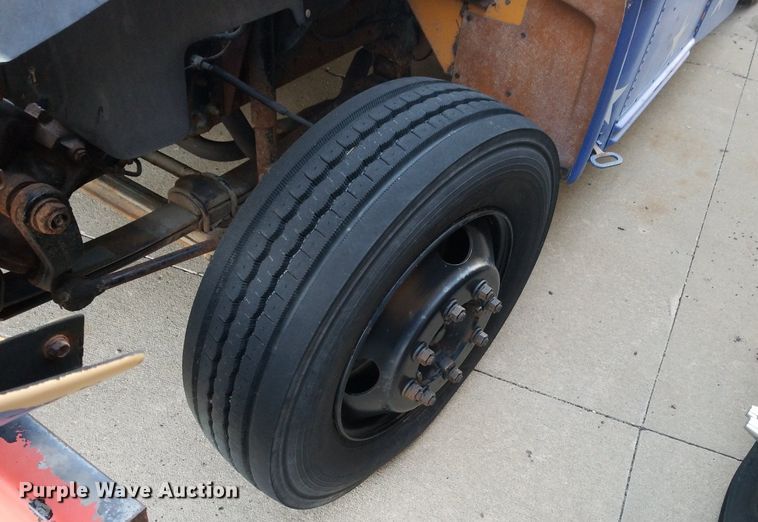 image for item DP3050 1993 Blue Bird  school bus