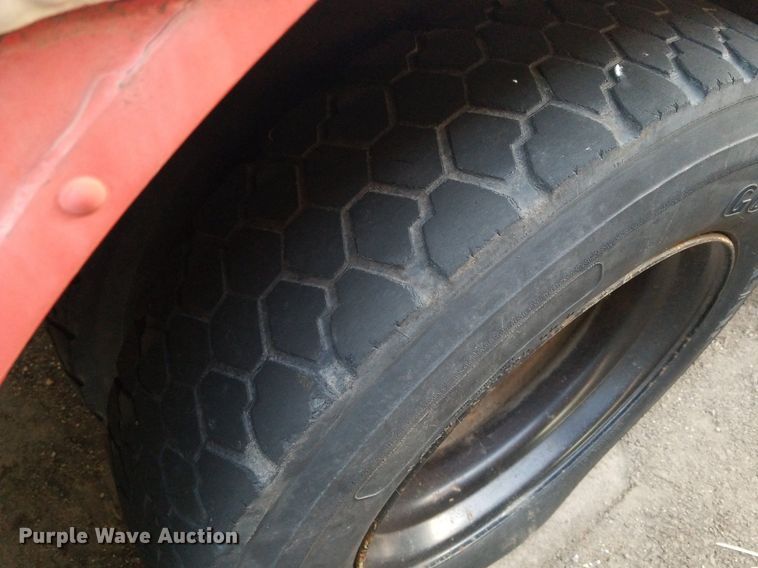 image for item DP3050 1993 Blue Bird  school bus