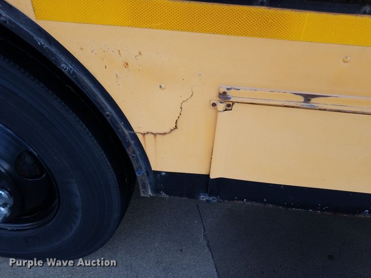 image for item DP3051 2002 Blue Bird TC2000  school bus