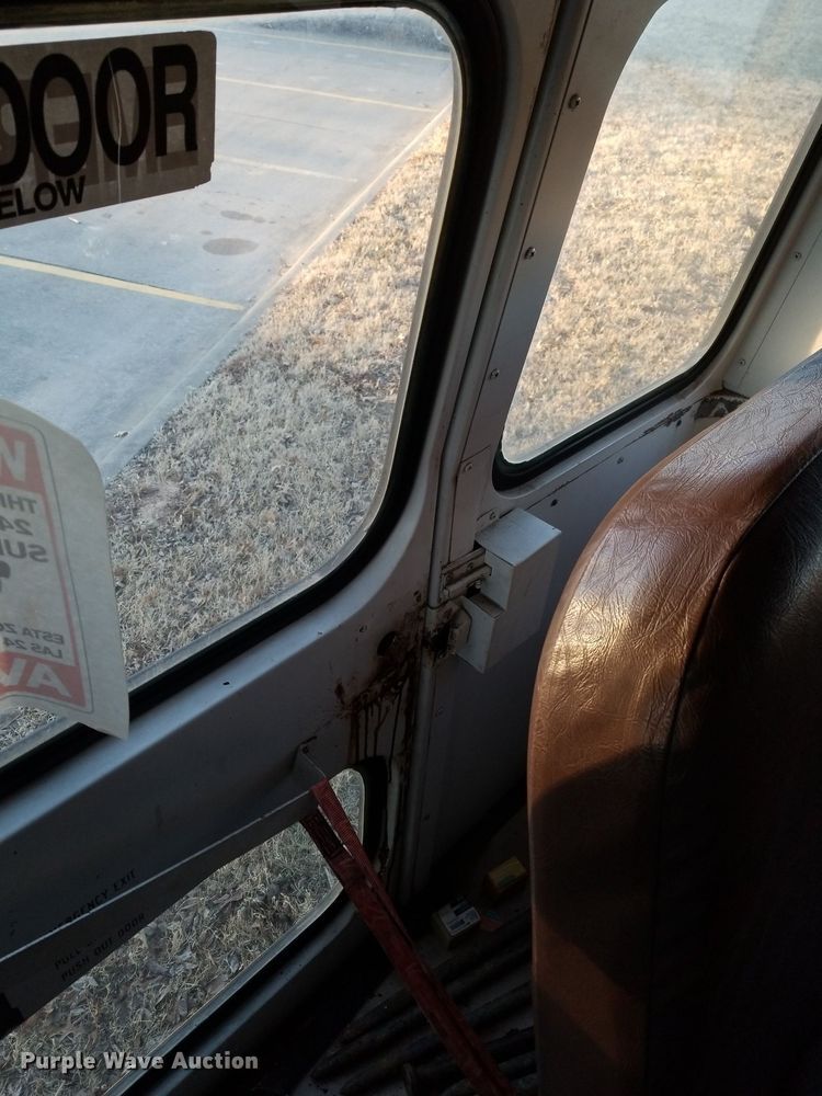 image for item DP3051 2002 Blue Bird TC2000  school bus