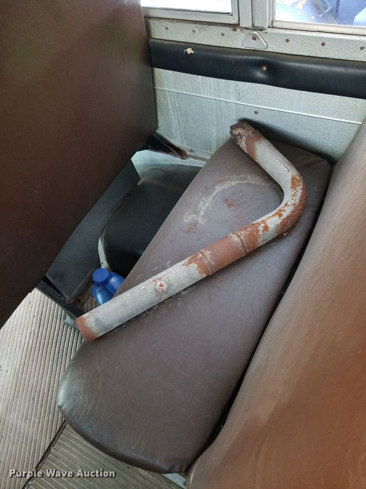 image for item DP3051 2002 Blue Bird TC2000  school bus